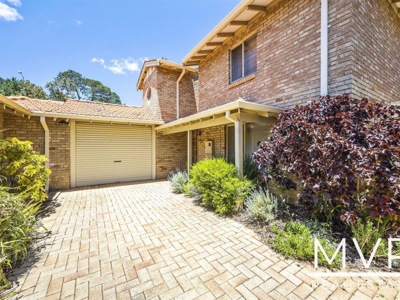 1/1 Prescott Drive, Kardinya
