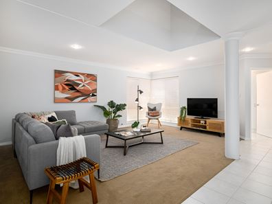 18/160 West Coast Drive, Sorrento WA 6020