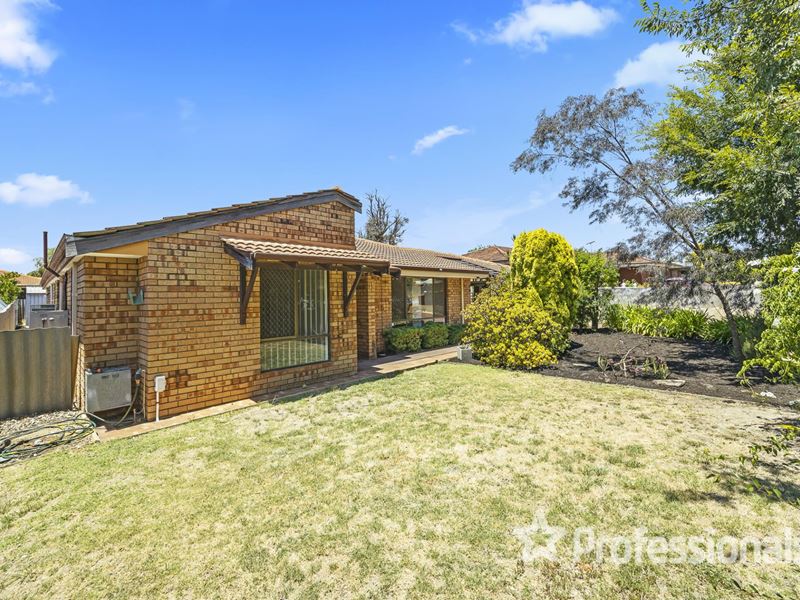12 Westgate Way, Marangaroo