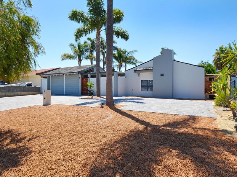 16 NORTHUMBERLAND AVENUE, Alexander Heights