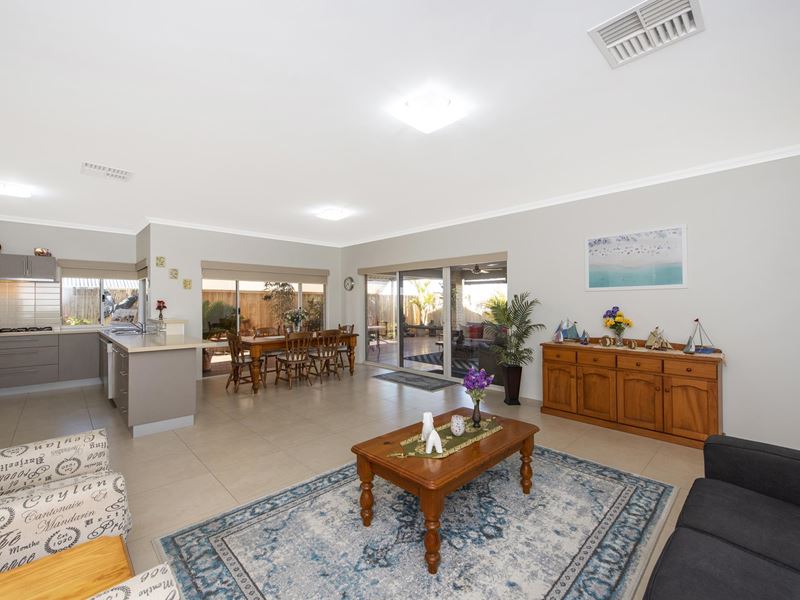 22 Tallon Loop, Baldivis WA 6171