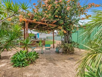 21 Watts Road, Shoalwater WA 6169