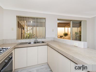 3/16 Hockin Street, Willagee WA 6156