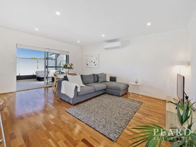 6/51 Burniston Street, Scarborough WA 6019