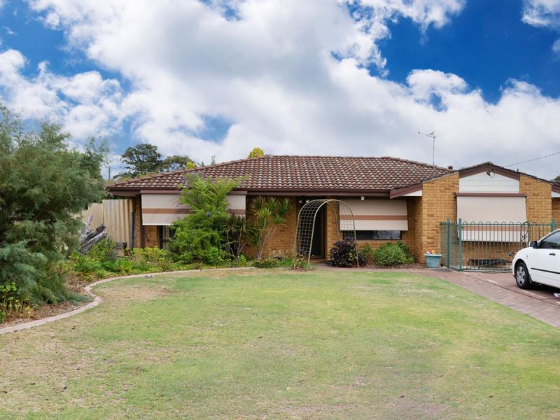 12 REGNANS CLOSE, Mirrabooka