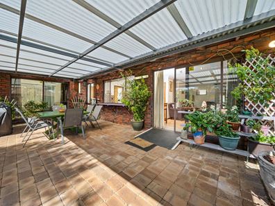 297 Warwick Road, Greenwood WA 6024