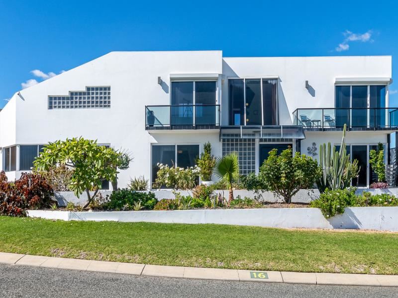 16 Duncannon Rise, Mindarie