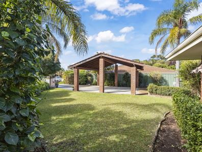 11 Alicia Gardens, Ballajura WA 6066