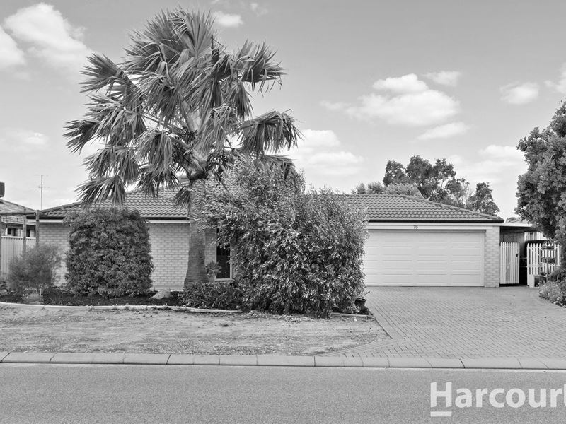 70 Floribunda Avenue, Halls Head WA 6210