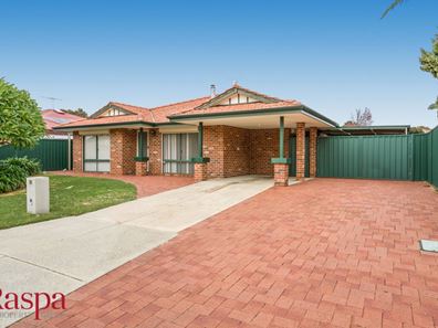 52 Chisholm Circle, Seville Grove WA 6112