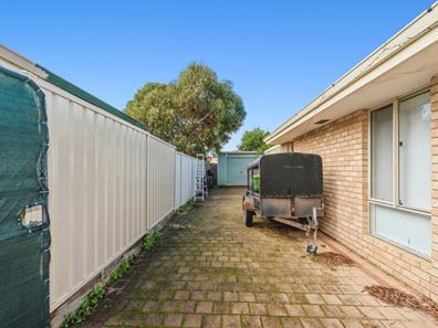 68 St Andrews Loop, Cooloongup WA 6168