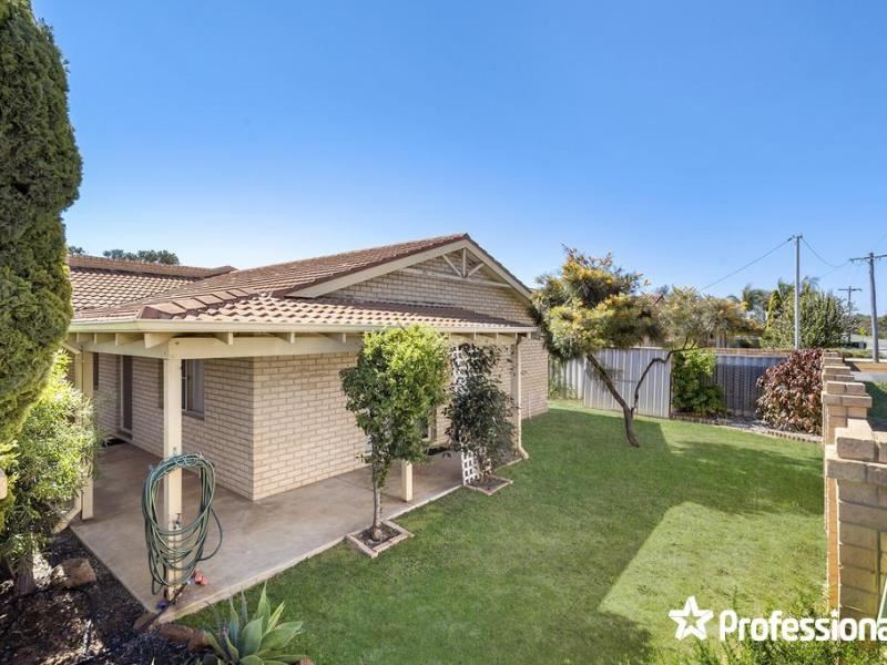 1/69 Railway Street, Bluff Point