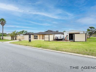 2 Sovereign Avenue, Port Kennedy WA 6172