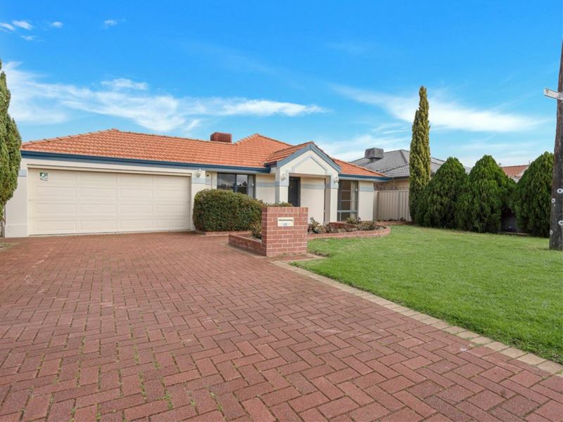 49 Sheffield Road, Wattle Grove WA 6107