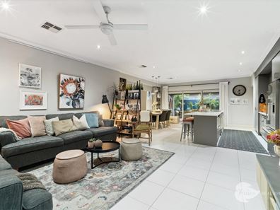 20 Hirani Link, Aveley WA 6069