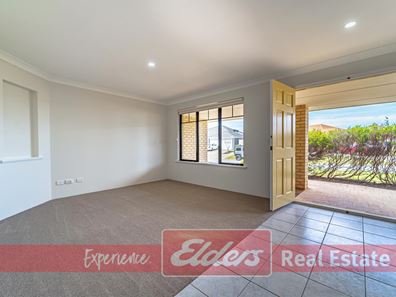 13 Cambernon  Green, Port Kennedy WA 6172
