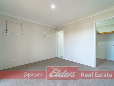 13 Cambernon  Green, Port Kennedy WA 6172
