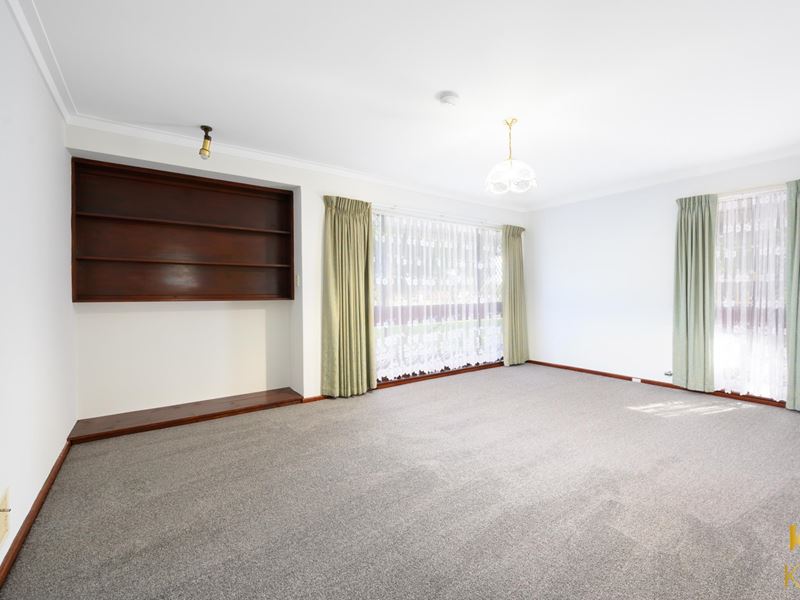 35 Willmott Dr, Cooloongup