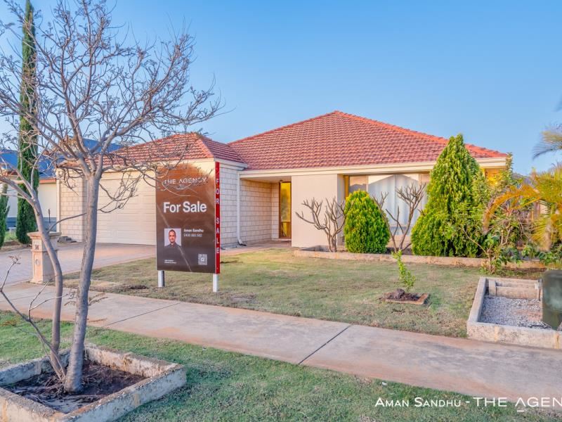 14 Bayonne Corner, Piara Waters