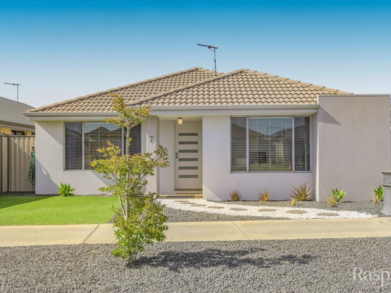 7 Lanciano Way, Piara Waters