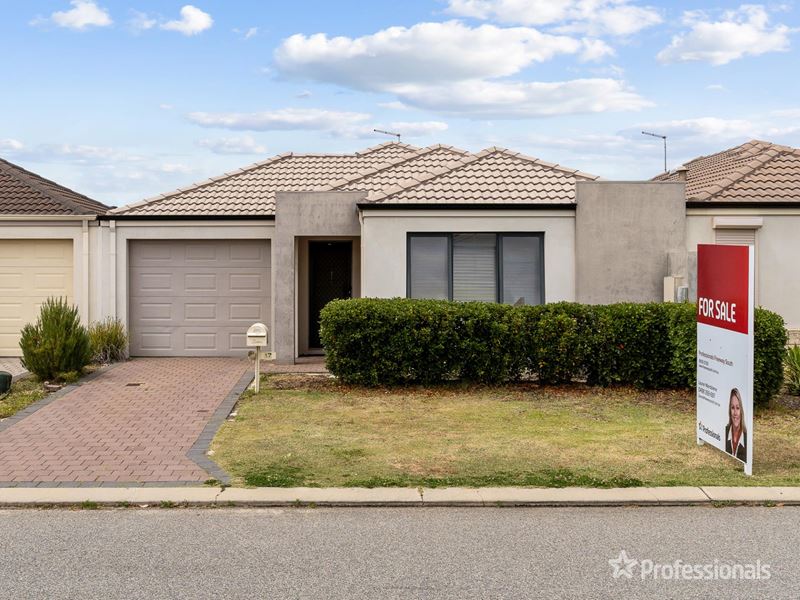 17 Meridian Way, Kwinana Town Centre