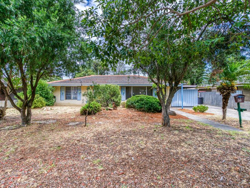 32 Carabeen Road, Maddington WA 6109