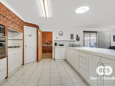 4 Knight Place, Australind WA 6233