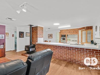 4 Knight Place, Australind WA 6233