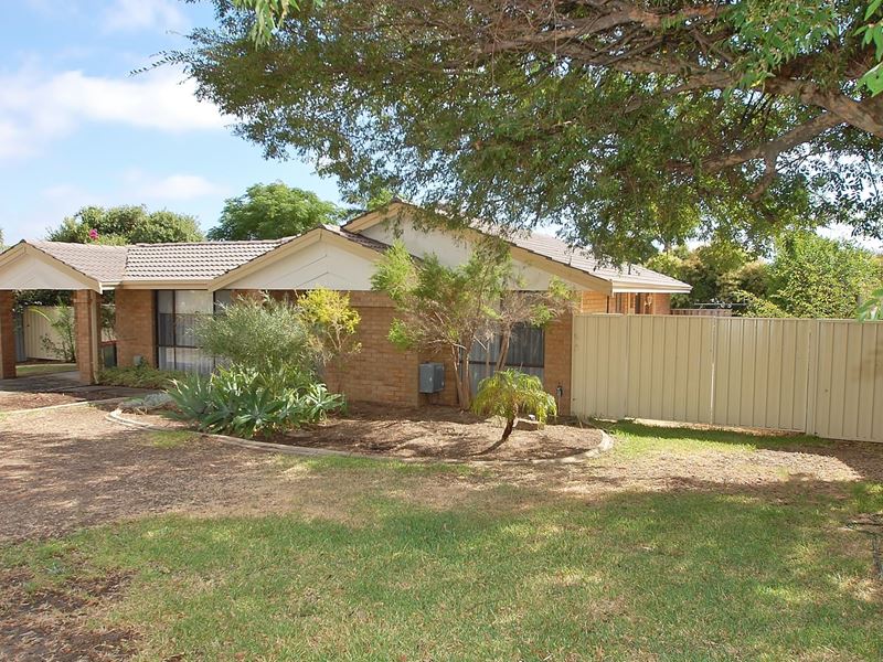 74 The Crest, Woodvale