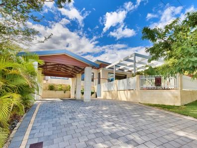 6 Hadley Place, Karrinyup WA 6018