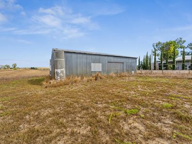 343 Wattleup Road, Hammond Park WA 6164