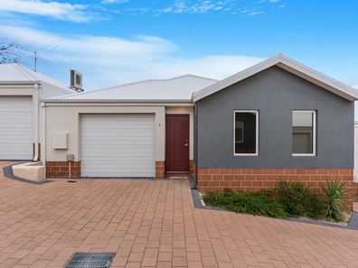 3/16 Calvert Way, Girrawheen WA 6064