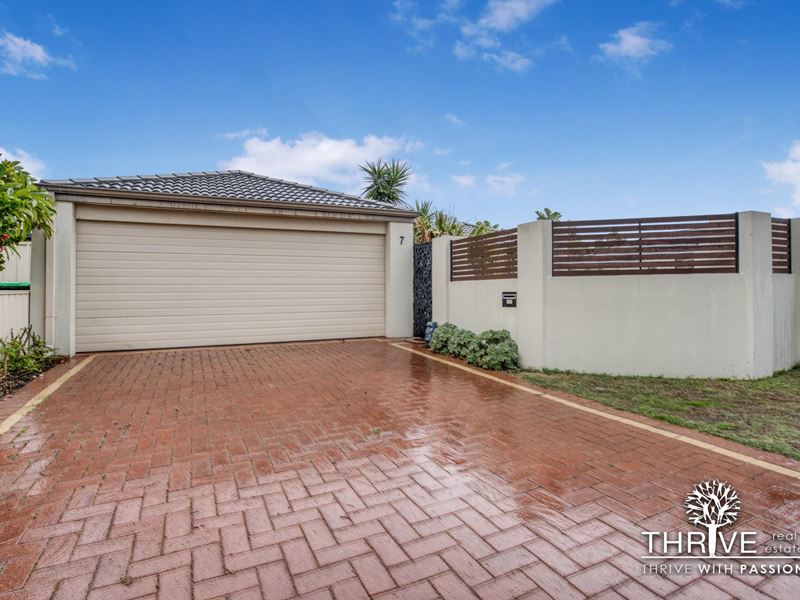 7 Dorsal Bend, Hammond Park