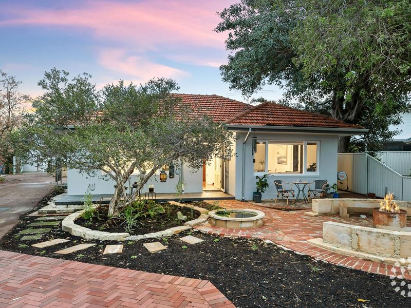 13 Simper Crescent, White Gum Valley
