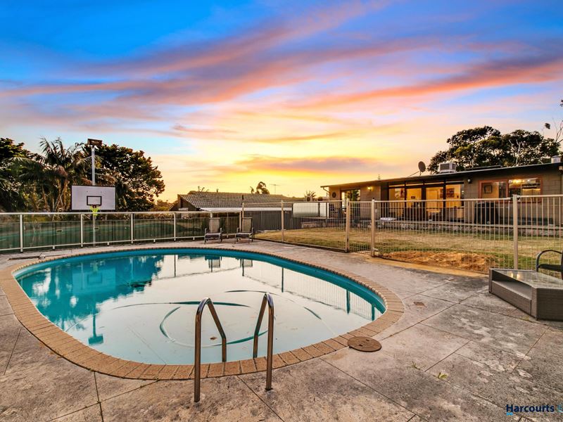 84 Glenelg Avenue, Wembley Downs