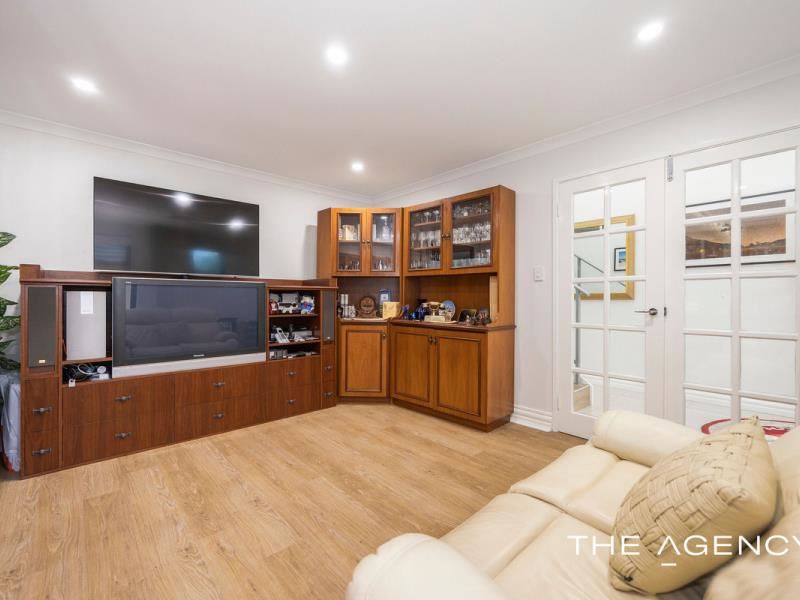 24 Jackson Circuit, Madeley