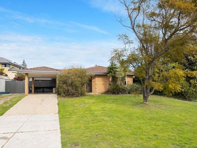 44 Flinders Avenue, Hillarys WA 6025