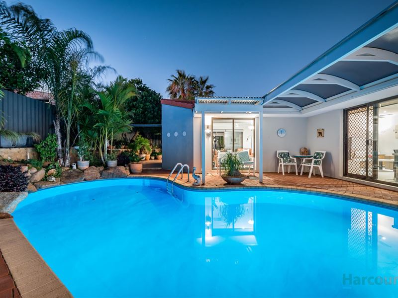 271 Dampier Avenue, Kallaroo