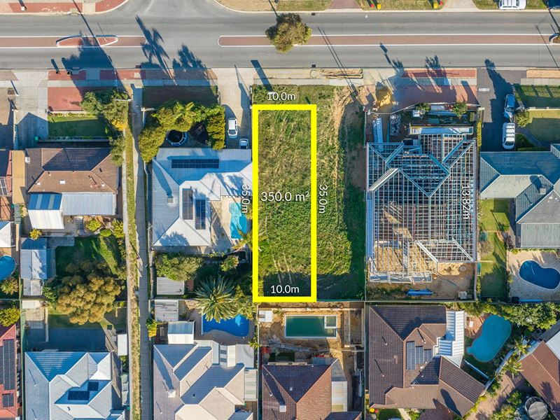 142a Glengarry Dve, Duncraig