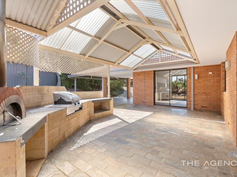 1 Wood Court, Kardinya