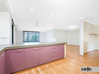 33 Belvoir Crescent, Orelia WA 6167