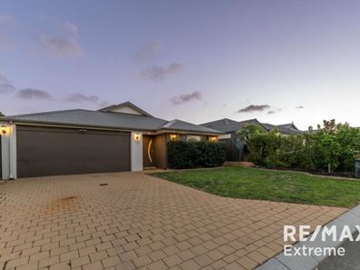 18 Bluebill Road, Banksia Grove WA 6031