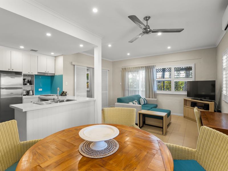 9/6 Challenor, Cable Beach