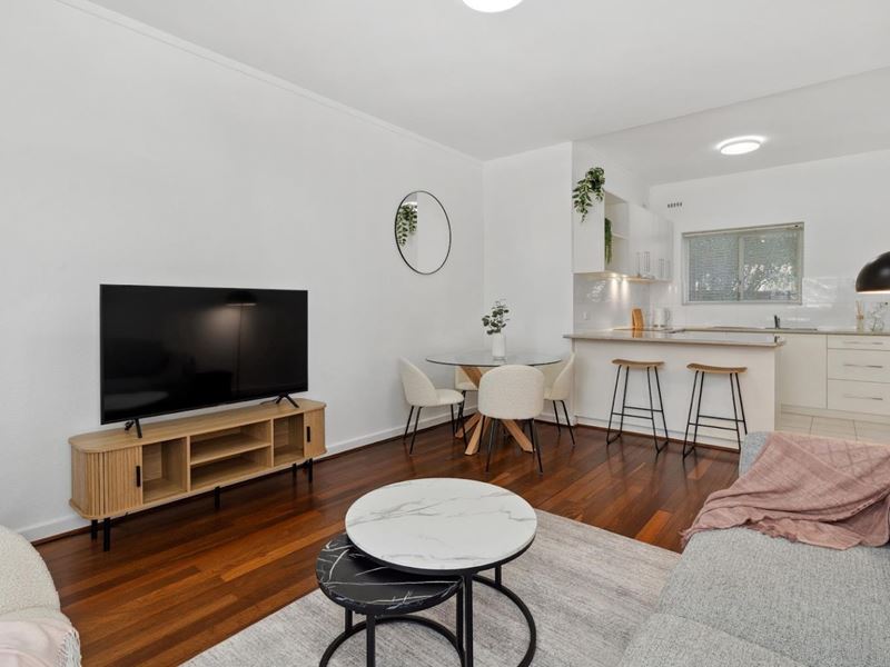 5/144 Melville Parade, Como
