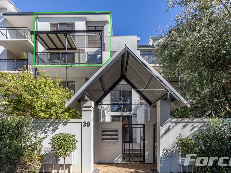 4/39 Labouchere Road, South Perth