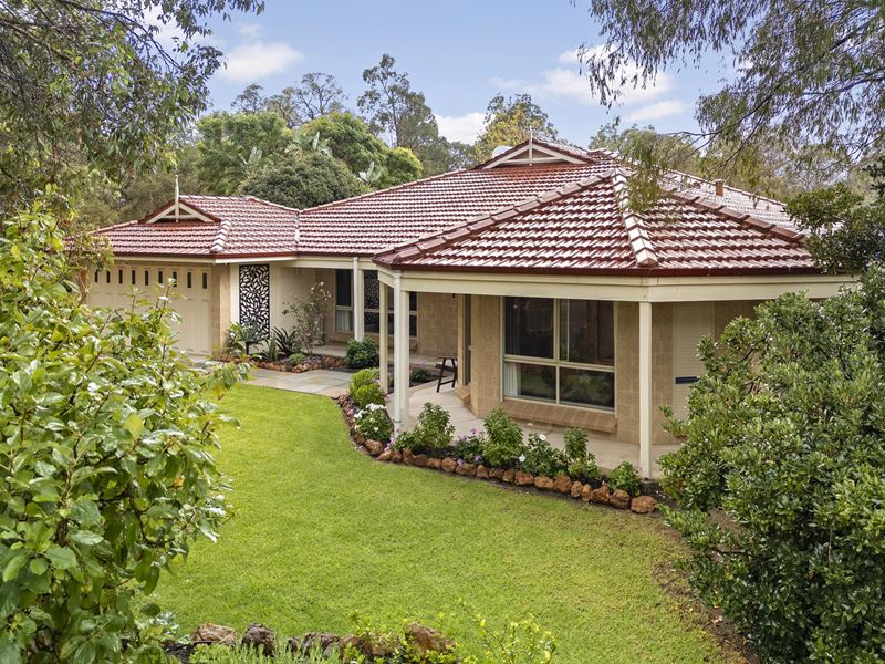 10 Dodington Place, Parkerville