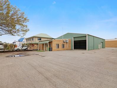 5-7 Valencia Way, Maddington WA 6109