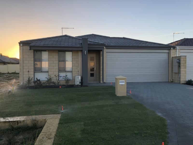 33 Cherrytree Chase, Maddington WA 6109