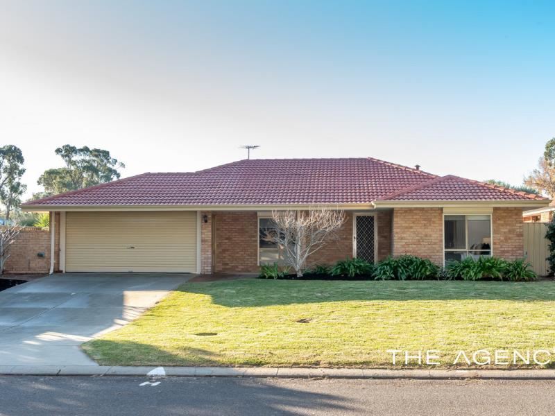 17 St Johns Court, Kingsley WA 6026