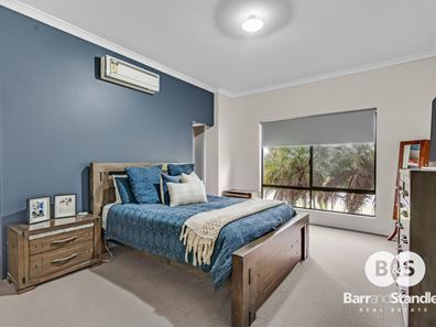 16 Greenough Place, Millbridge WA 6232